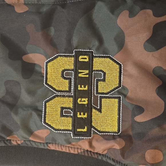 1738 New York Mens Full Zip Camo Embroidered Puffer Vest Green Size Large - Picture 3 of 13